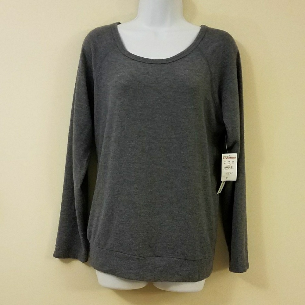 Tresics Sweater Size Large Gray Long Sleeve Casual Crewneck Long Sleeve